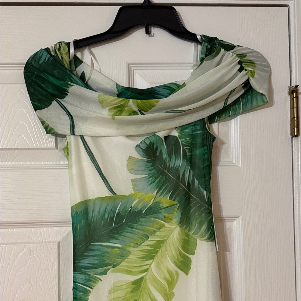 Tropical Green Leaf Print Dress - Picture 2 of 6